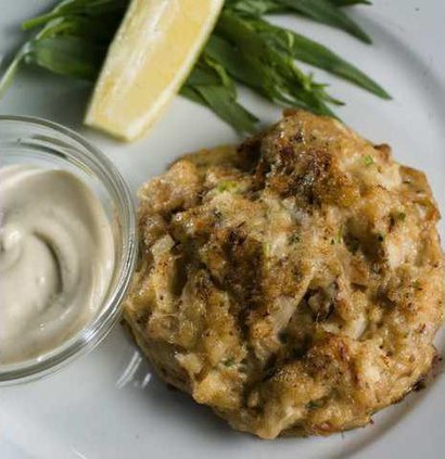 FOOD SOS-CRABCAKES LA