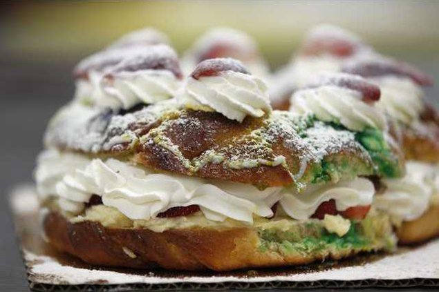 Food King Cake Change boae