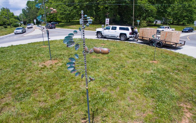 05092019 ROUNDABOUT 003.JPG