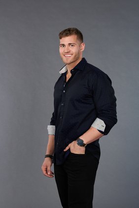 05122019 BACHELORETTE 003.jpg